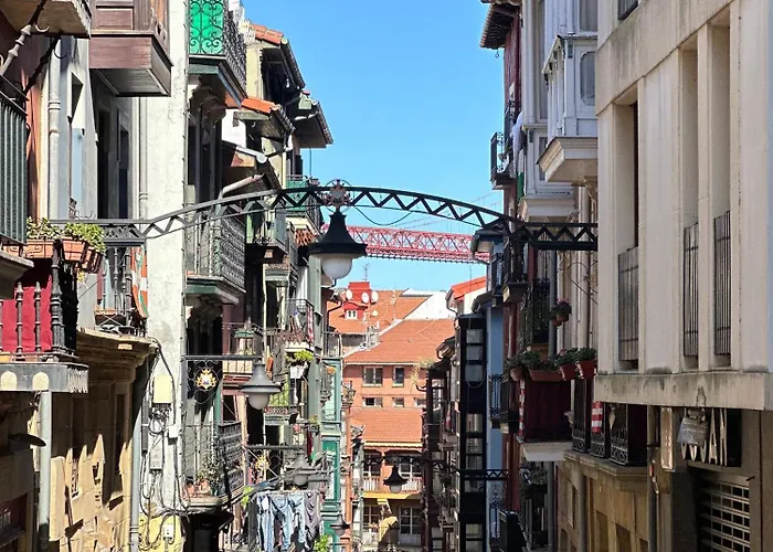 Facing The Bizkaia Bridge, Bilbao Apartment *
